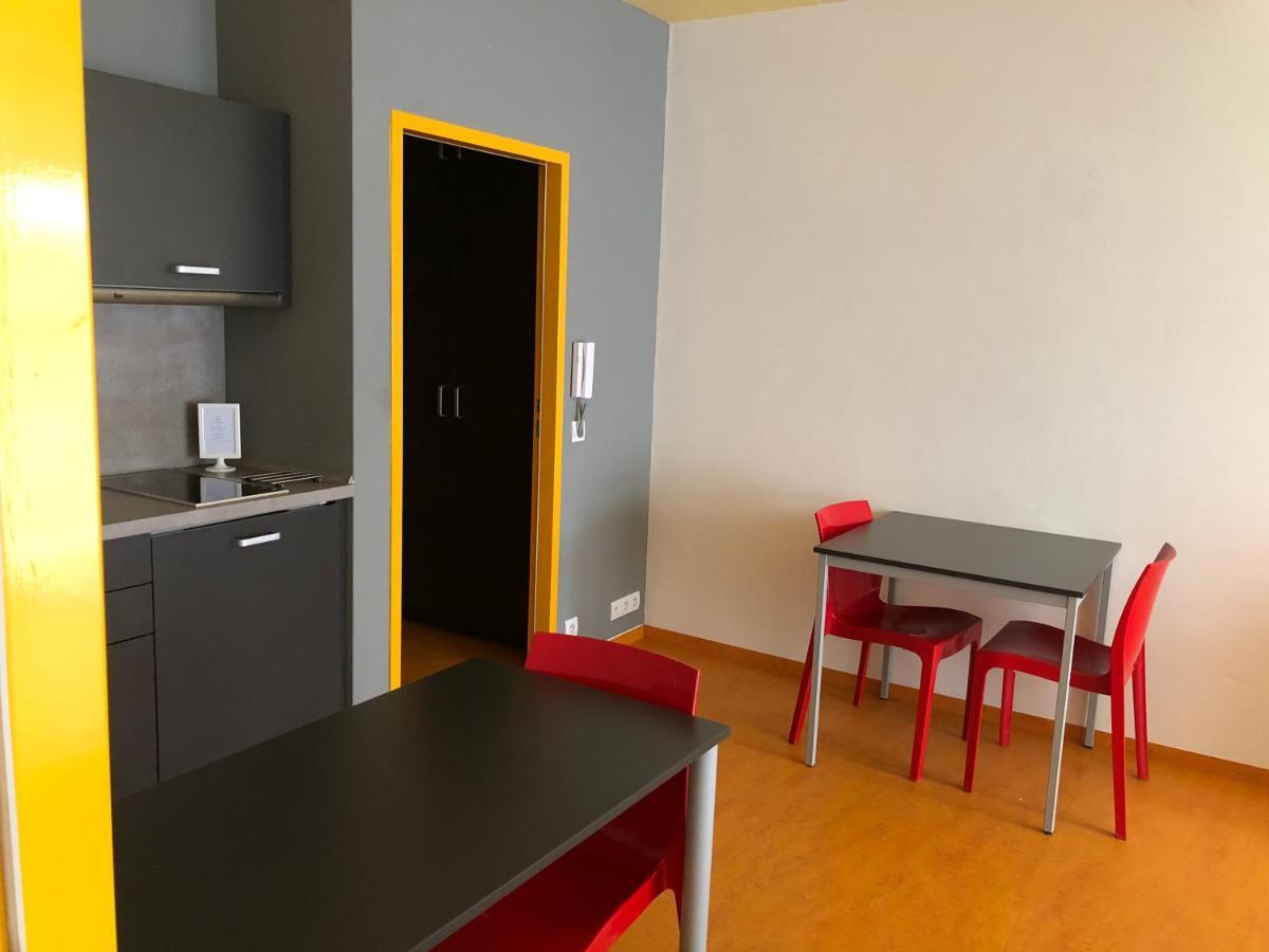 Office Apartments เบอร์โน ภายนอก รูปภาพ